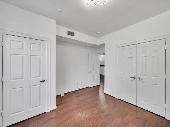 6633 W Sam Houston Parkway S 1G, Houston TX 77072