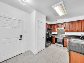 6633 W Sam Houston Parkway S 1G, Houston TX 77072