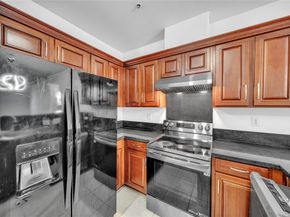 6633 W Sam Houston Parkway S 1G, Houston TX 77072
