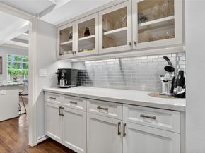 11010 Hedwig Green Street, Hunters Creek Village TX 77024