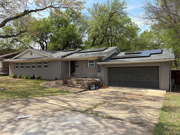 529 4th Street, Grand Prairie TX 75050