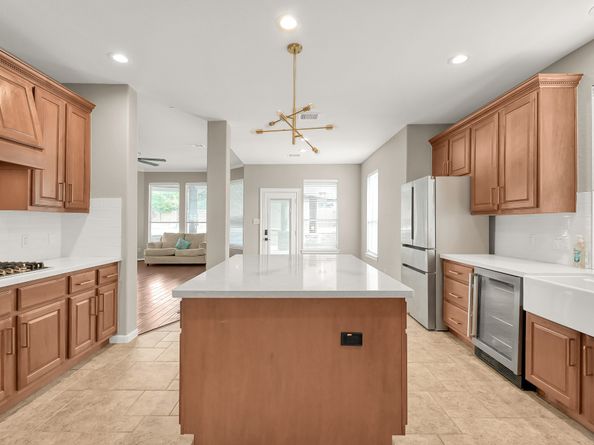 2425 W Bramlet Drive, Conroe TX 77304