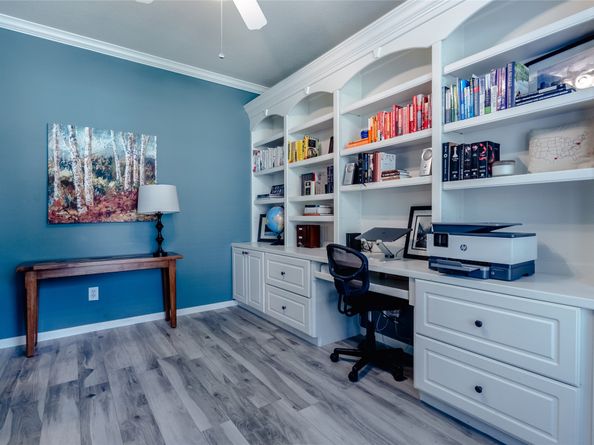 51 S Crisp Morning Circle, The Woodlands TX 77382