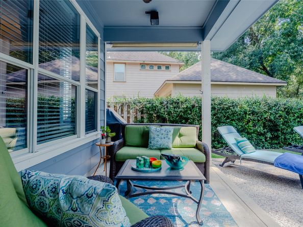 51 S Crisp Morning Circle, The Woodlands TX 77382