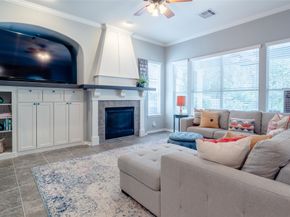 51 S Crisp Morning Circle, The Woodlands TX 77382