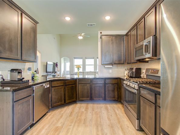 10423 Rochester Hills Lane, Tomball TX 77375