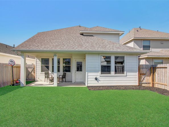 10423 Rochester Hills Lane, Tomball TX 77375