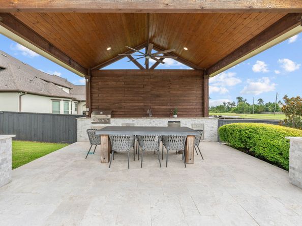 34 Jaden Oaks Place, Tomball TX 77375