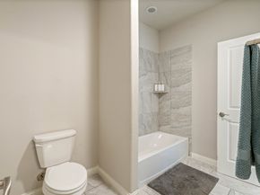 34 Jaden Oaks Place, Tomball TX 77375