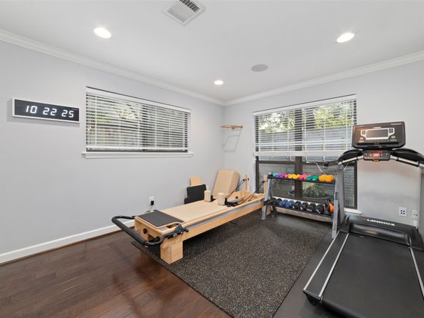 10034 Bordley Drive, Houston TX 77042