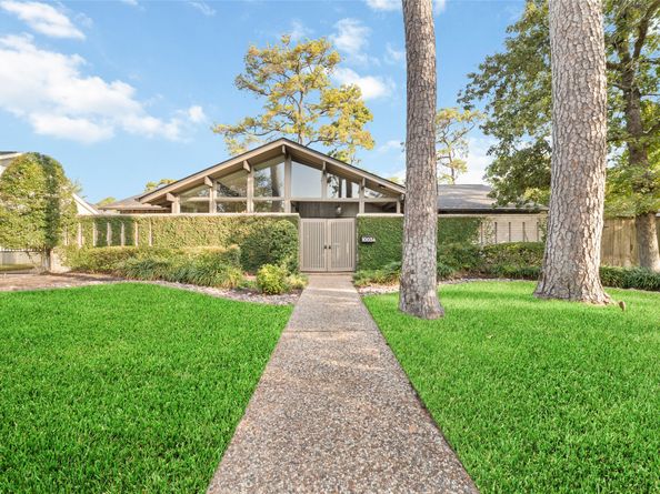 10034 Bordley Drive, Houston TX 77042