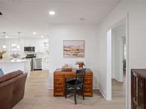 2302 Hewitt Drive, Houston TX 77018