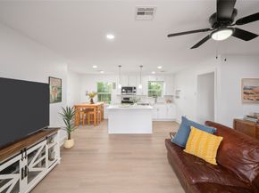 2302 Hewitt Drive, Houston TX 77018
