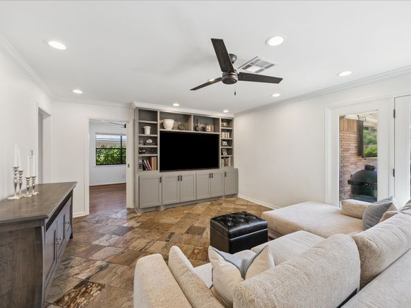 1814 Haverhill Drive, Houston TX 77008