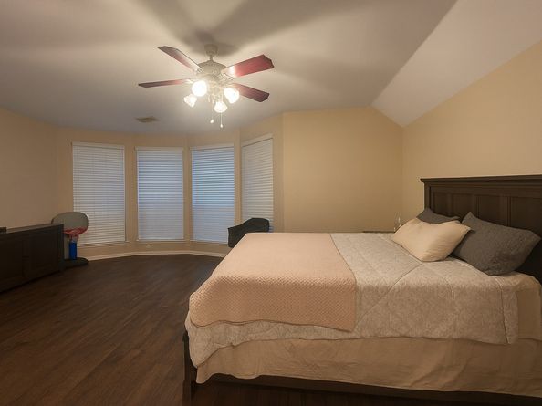 12034 N Brenton Knoll Drive, Tomball TX 77375