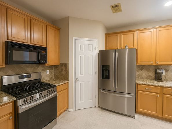 12034 N Brenton Knoll Drive, Tomball TX 77375