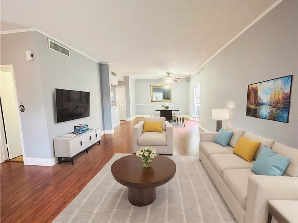 7350 Kirby Drive 33, Houston TX 77030