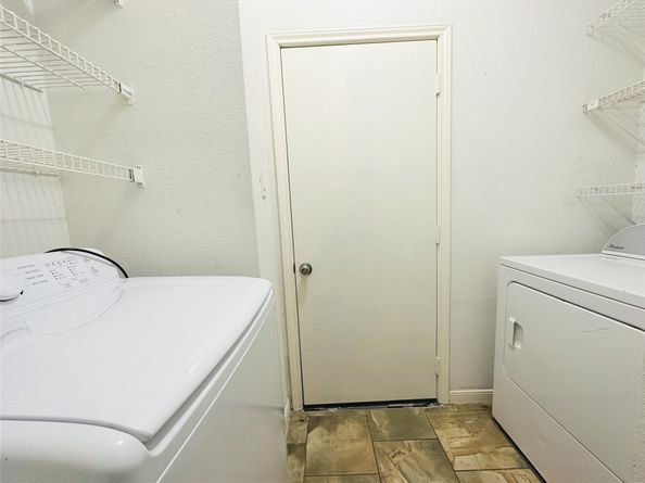 7350 Kirby Drive 33, Houston TX 77030