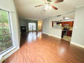 7350 Kirby Drive 33, Houston TX 77030