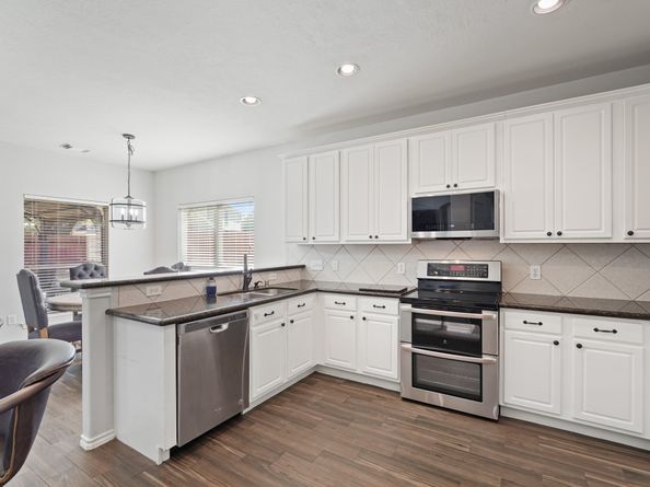 10334 Cobalt Falls Drive, Houston TX 77095