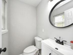 3923 Darlinghurst Drive, Houston TX 77045