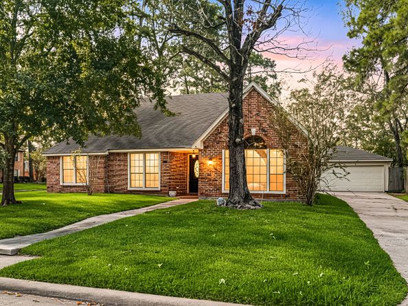 4303 Haven Glen Drive, Houston TX 77339