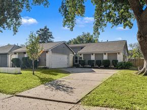 18907 Atascocita Trace Drive, Humble TX 77346