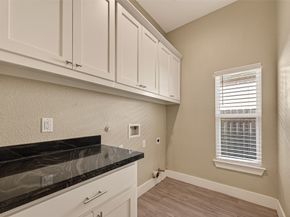 920 Kellogg Street, Houston TX 77012