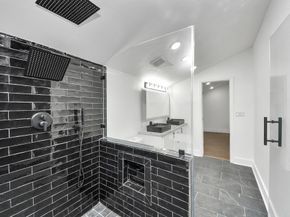 2518 Cochran Street, Houston TX 77009