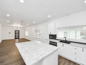 2518 Cochran Street, Houston TX 77009