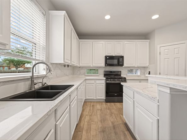 14802 Buckskin Bridge Court, Sugar Land TX 77498