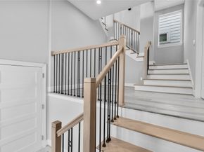 1122 W 16th Street B, Houston TX 77008