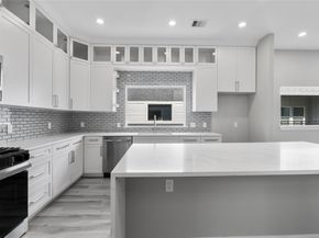 1122 W 16th Street B, Houston TX 77008