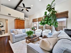 6238 Braesheather Circle, Houston TX 77096