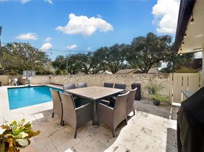 6238 Braesheather Circle, Houston TX 77096