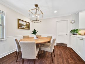 6238 Braesheather Circle, Houston TX 77096