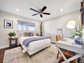 6238 Braesheather Circle, Houston TX 77096