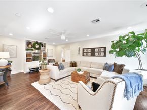 6238 Braesheather Circle, Houston TX 77096