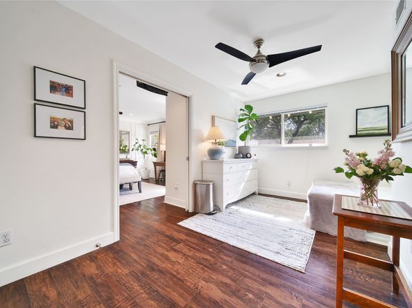 6238 Braesheather Circle, Houston TX 77096