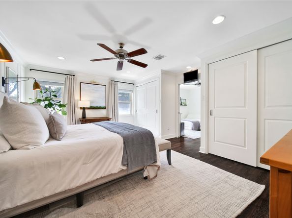 6238 Braesheather Circle, Houston TX 77096