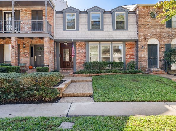 5913 Sugar Hill Drive 225, Houston TX 77057