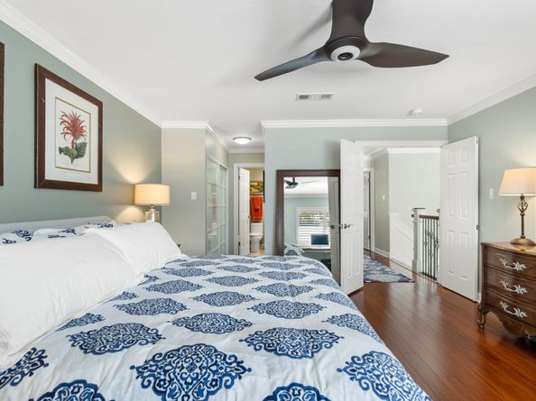 5913 Sugar Hill Drive 225, Houston TX 77057