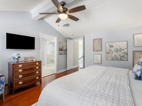 5913 Sugar Hill Drive 225, Houston TX 77057