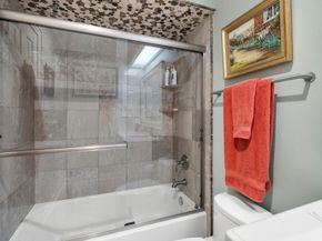 5913 Sugar Hill Drive 225, Houston TX 77057