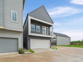 3002 Jensen Springs Lane, Houston TX 77026