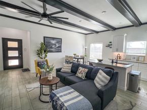 3407 Sakowitz Street AB, Houston TX 77026