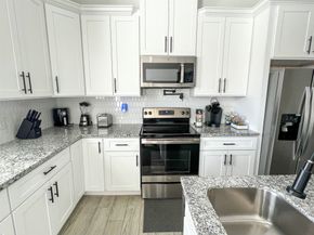 3407 Sakowitz Street AB, Houston TX 77026