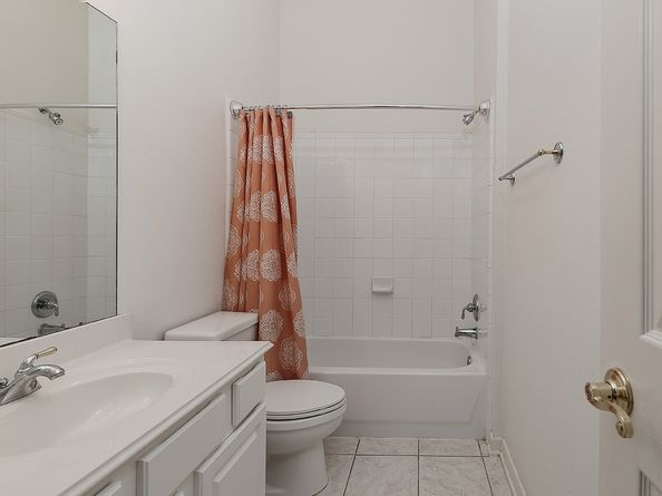 7 Coachman Ridge Place, The Woodlands TX 77382