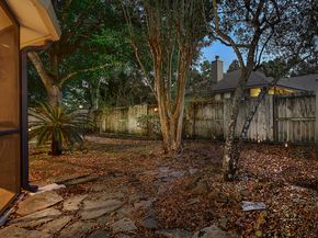 7 Coachman Ridge Place, The Woodlands TX 77382