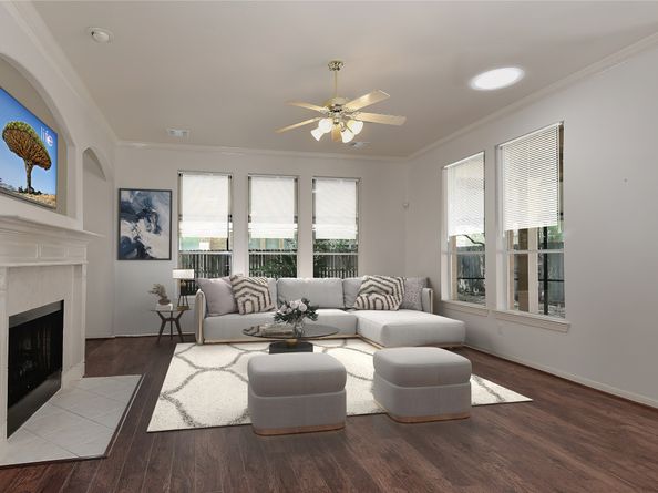 7 Coachman Ridge Place, The Woodlands TX 77382